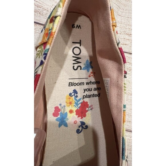 TOMS womens Alpargata loafers shoes, Natural Slip On Size 9 Floral Design - Picture 6 of 7